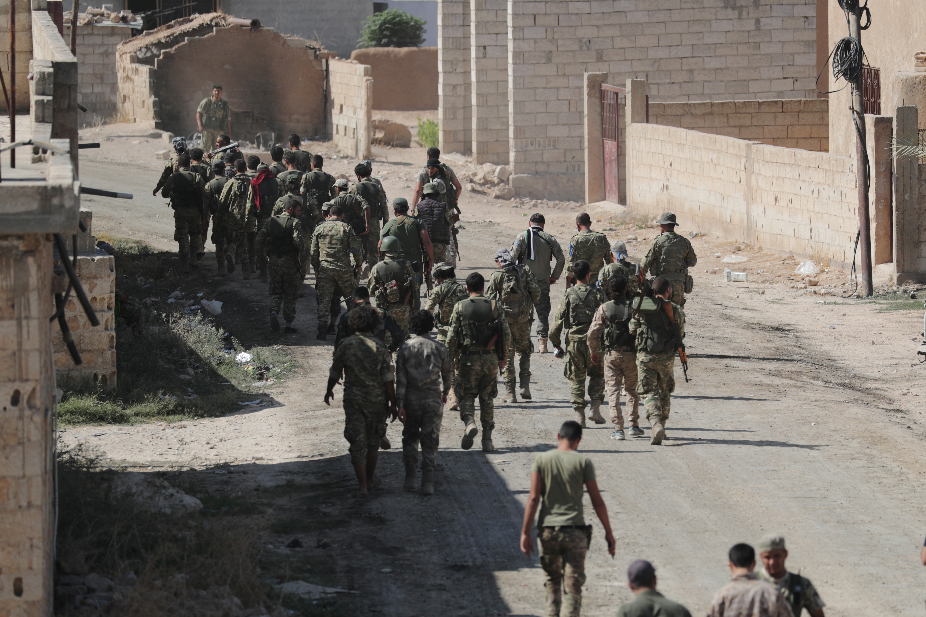 Συρία: Αιματοκύλισμα στην πόλη Ρας αλ Άιν! Για 75 Τούρκους στρατιωτικούς νεκρούς μιλούν οι Κούρδοι