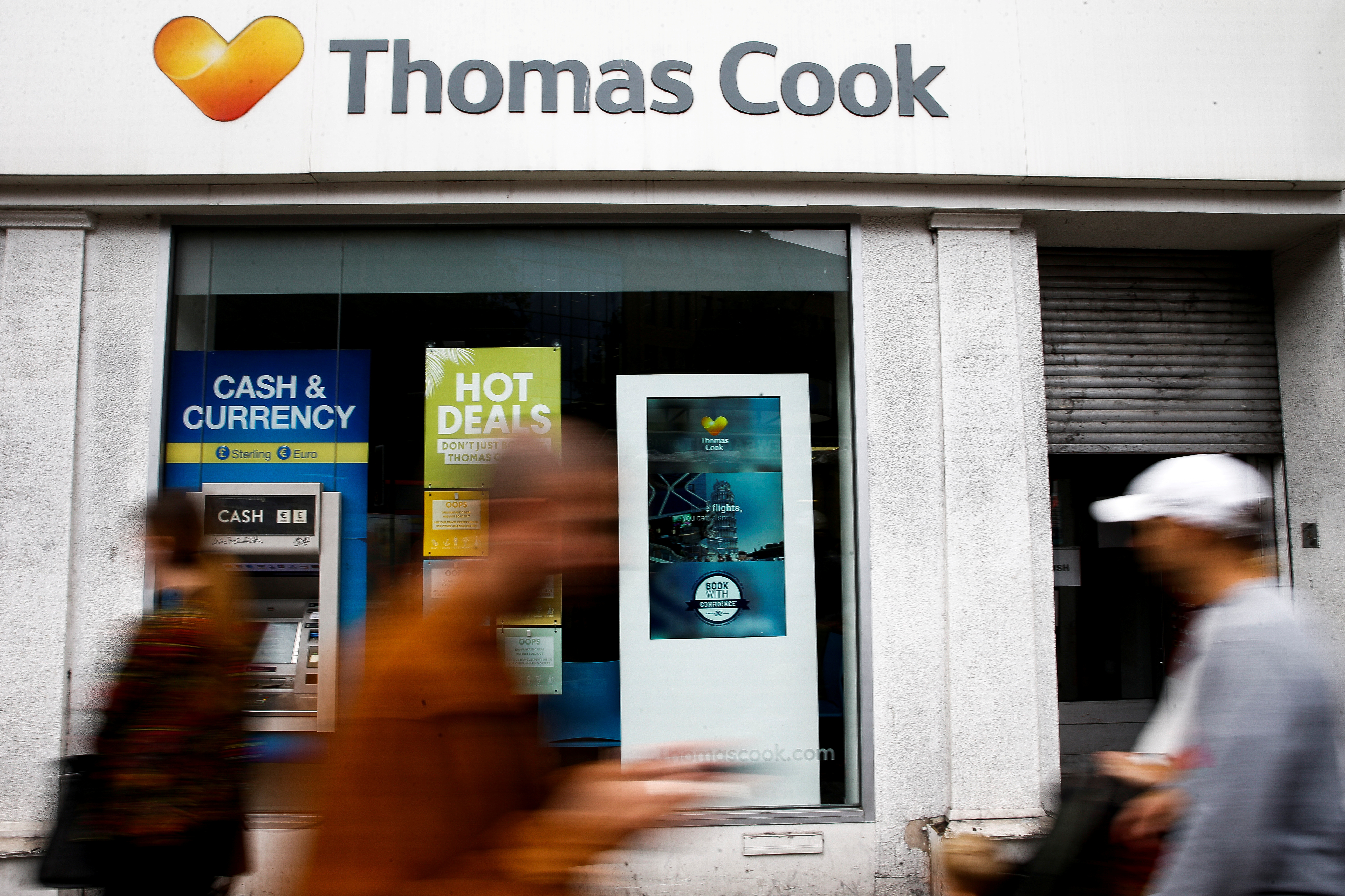 Thomas Cook: Τι απαντά ο πρώην CEO για τον υπέρογκο μισθό του