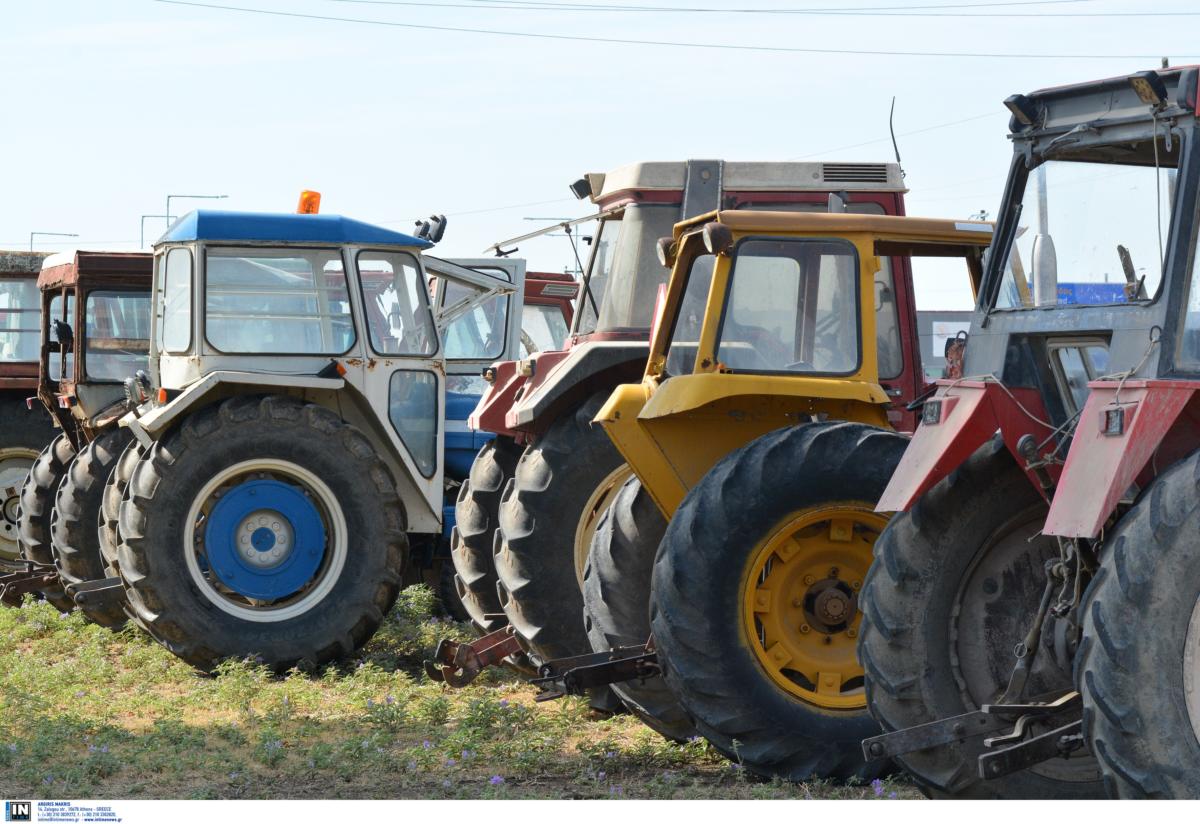 Αγρότες: «Πλημμύρισαν» με τρακτέρ Λάρισα, Καρδίτσα και Τύρναβος – Ποια είναι τα αιτήματα