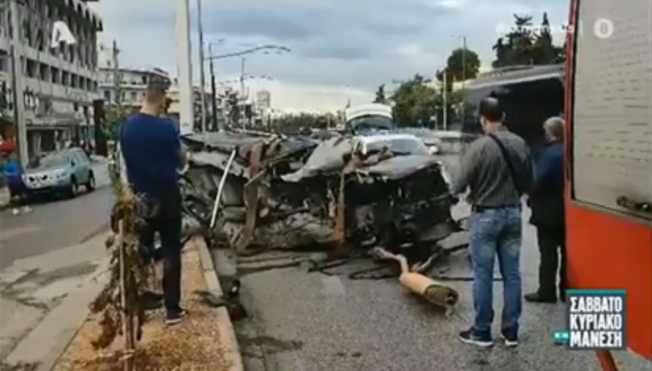 Σοβαρό τροχαίο στην Κηφισίας – Ζει από θαύμα ο οδηγός! Video