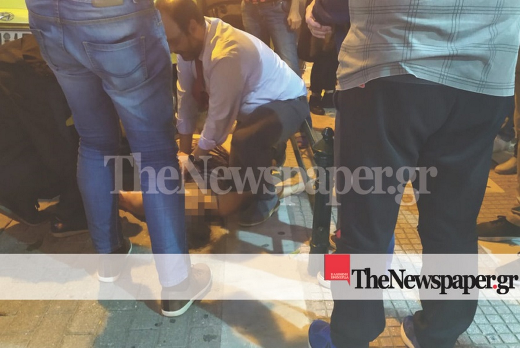Βουλευτής της ΝΔ σώζει γυναίκα στη μέση του δρόμου από ανακοπή καρδιάς! [pics]
