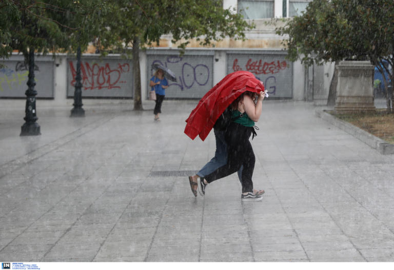 Μυρίζει χειμώνας! Έρχονται βροχές, καταιγίδες και πτώση της θερμοκρασίας