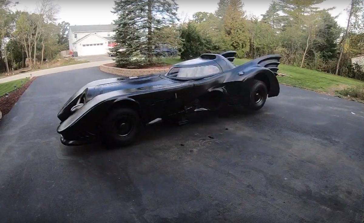 Tο δικό του “Batmobile” έφτιαξε ένας άνδρας στο Σικάγο