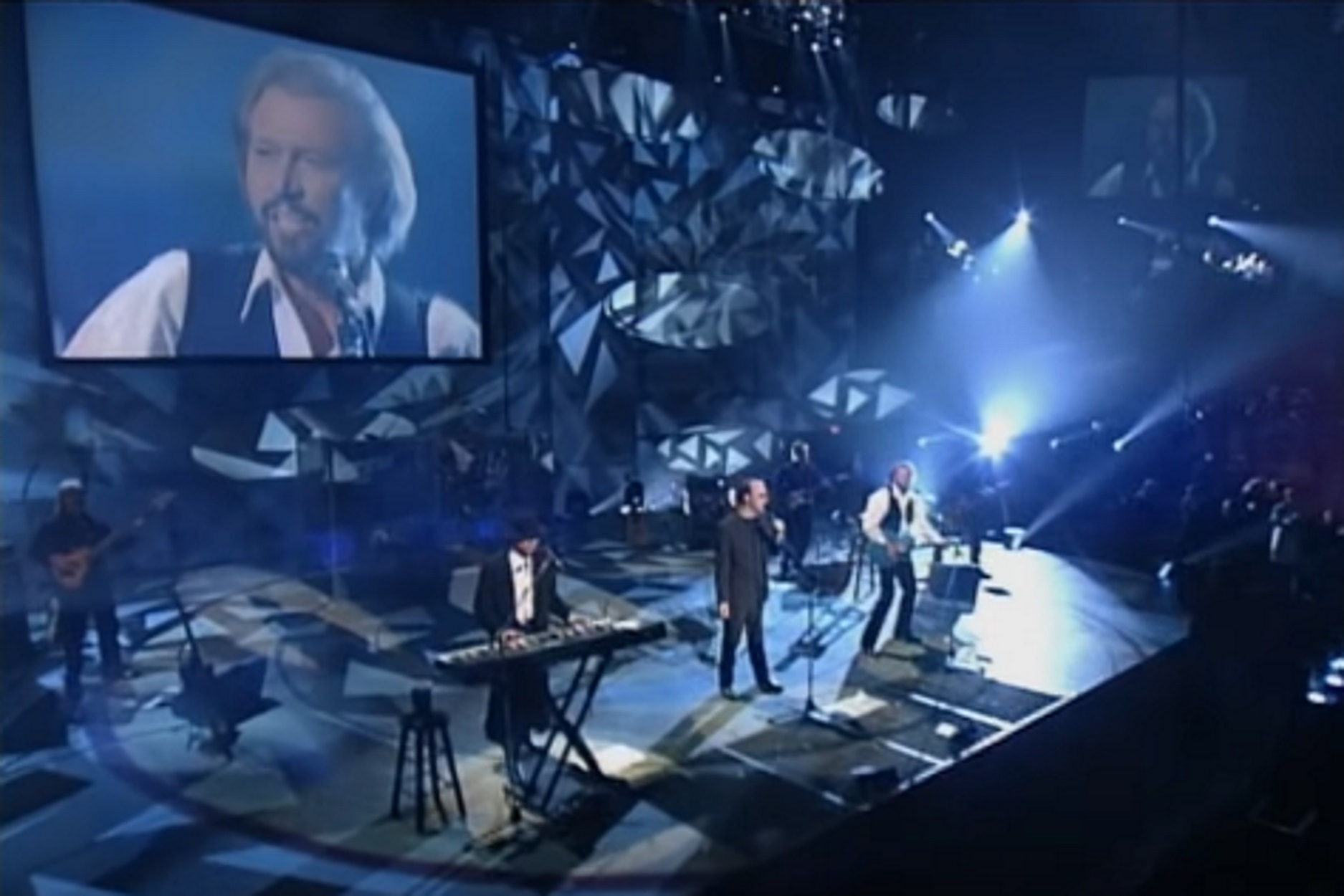 Ταινία για τους Bee Gees ετοιμάζει ο παραγωγός του “Bohemian Rhapsody”! video
