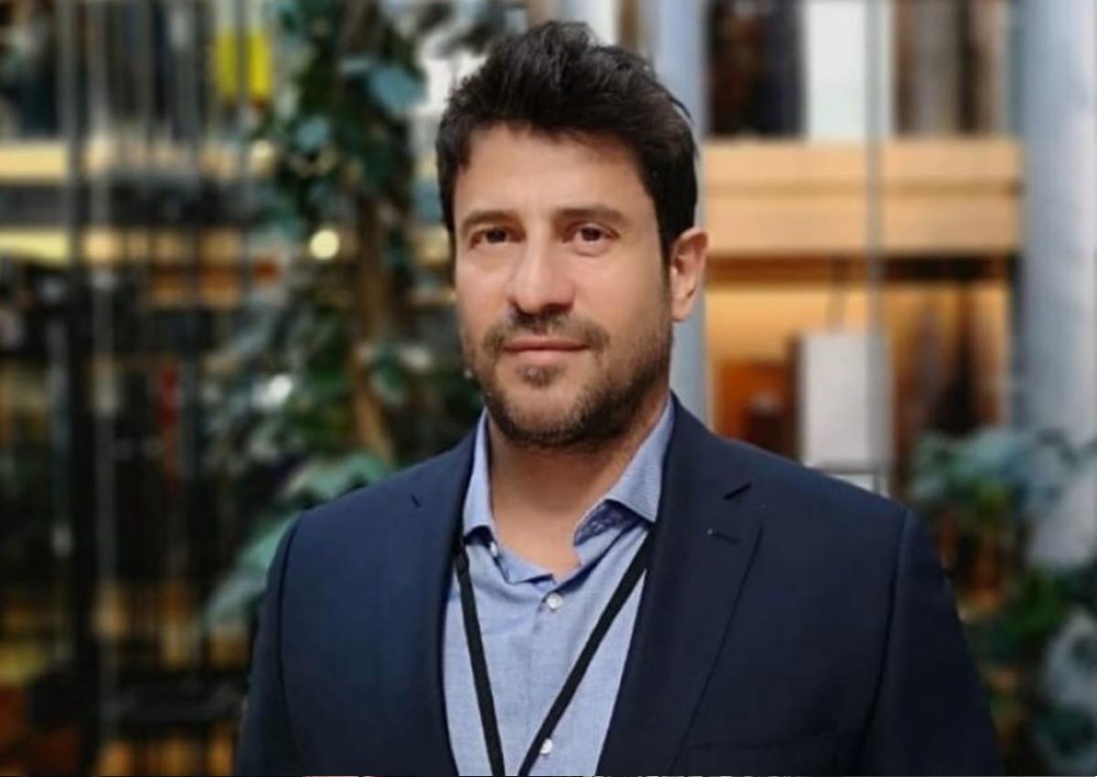 O Αλέξης Γεωργούλης απαντά στο “κράξιμο” για την αμήχανη ομιλία στην Ευρωβουλή! [video]