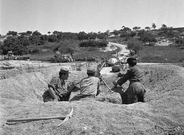 Η σύγκρουση στην Κοφίνου και η απόσυρση της ελληνικής Μεραρχίας από την Κύπρο