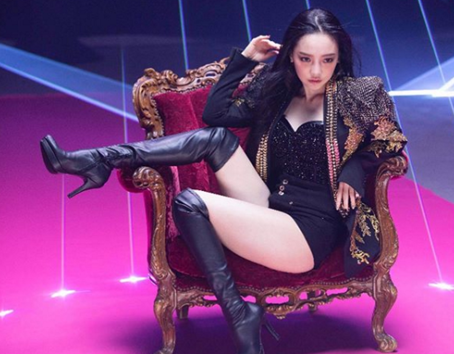 Νεκρή διάσημη τραγουδίστρια της K Pop [Pics]