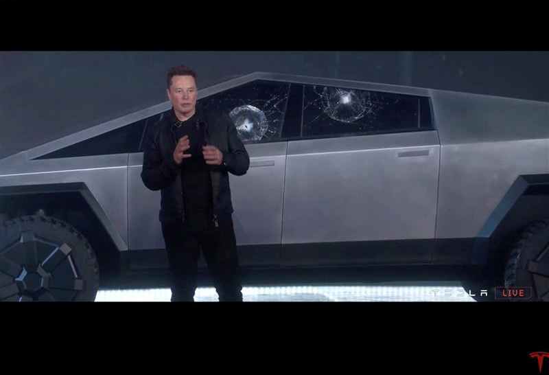 Tesla: Τι φιάσκο είναι ετούτο βρε Έλον Μασκ; [video]