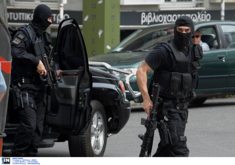 Το μεγάλο λάθος στη ληστεία στο Χολαργό που έφερε συλλήψεις - Ετοίμαζαν χτύπημα οι τρομοκράτες – Βρέθηκε το καλάσνικοφ της Επαναστατικής Αυτοάμυνας