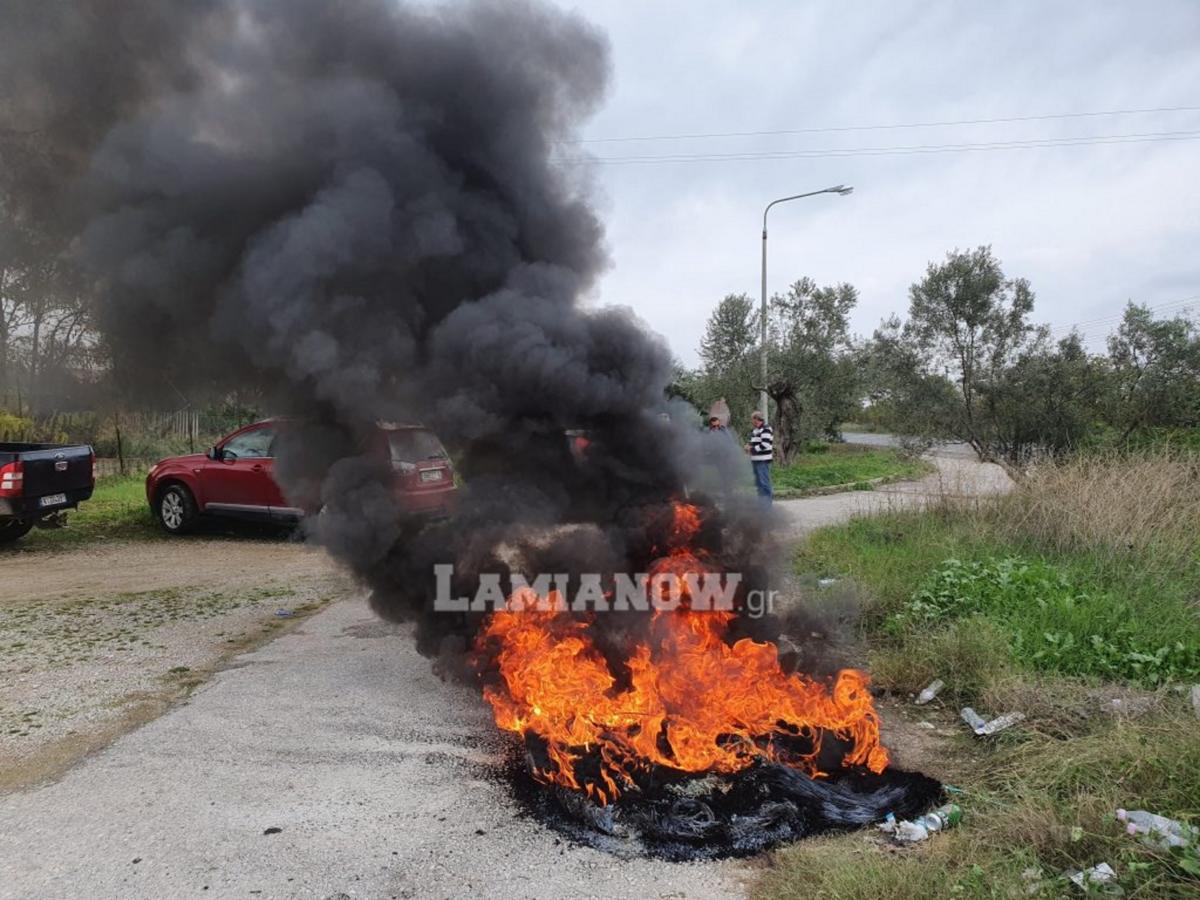 Φθιώτιδα – Αυλάκι: “Εδώ θα γίνει Κούγκι… Πρόσφυγες δεν θα δεχτούμε”! video