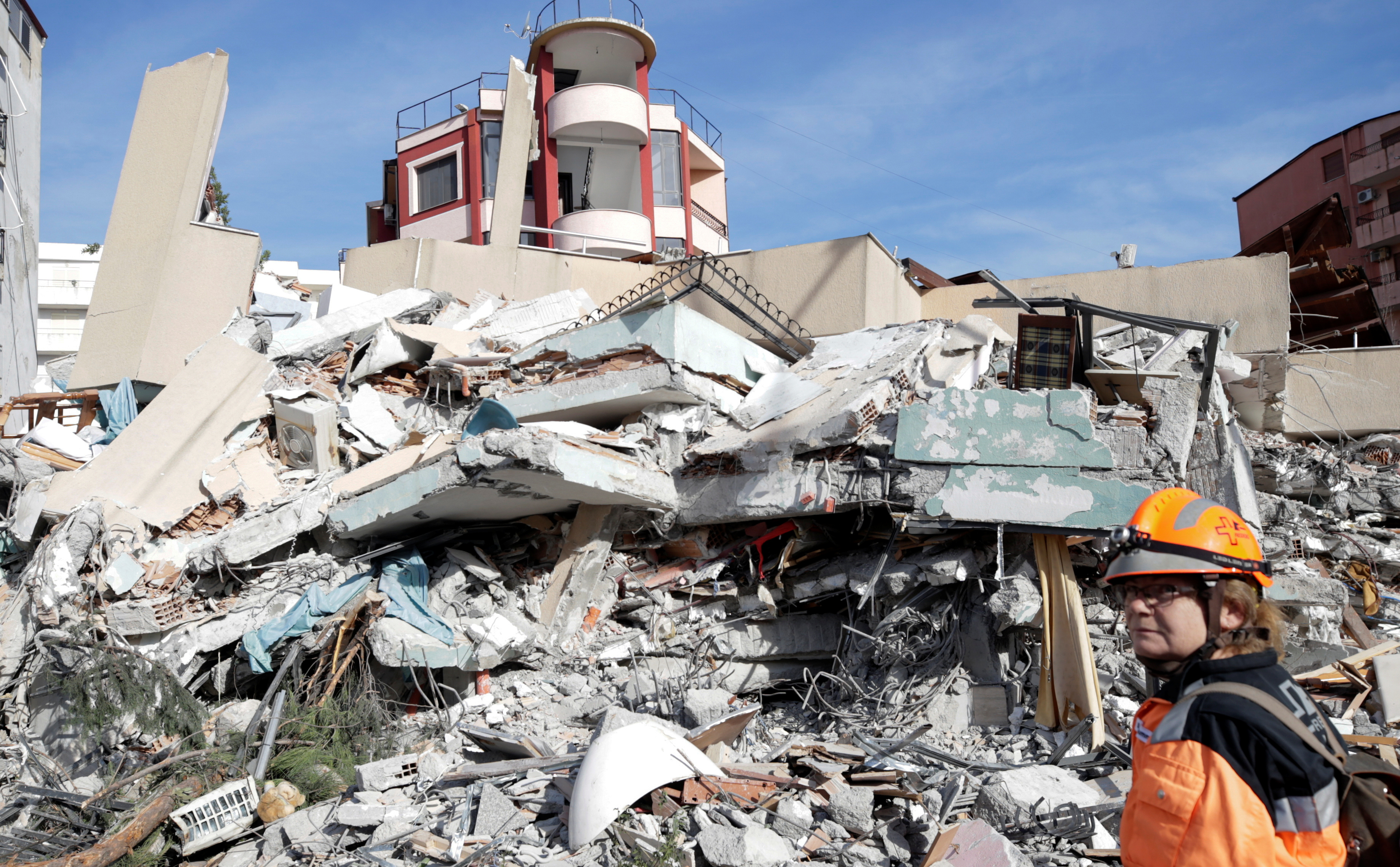 Ο σεισμός στην Αλβανία ευκαιρία για τον Ράμα να βολέψει τους «δικούς» του