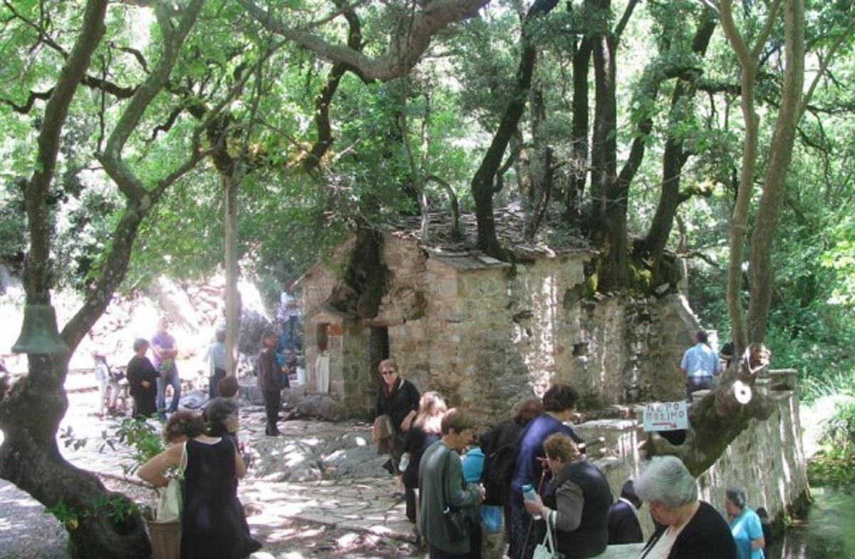 Αυτό είναι το εκκλησάκι που οι επιστήμονες θεωρούν υπερφυσικό φαινόμενο!