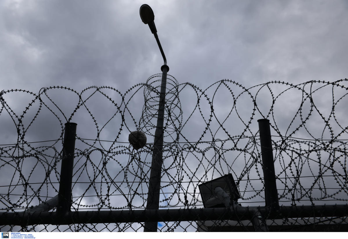 Τον “τσάκωσαν” στα Άνω Λιόσια! Συνελήφθη ο δραπέτης των φυλακών Χανίων