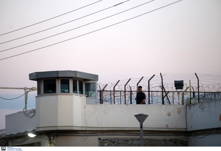Απίστευτο: Κρατούμενος στα Τρίκαλα κατάπιε 11 σακουλάκια με ναρκωτικά