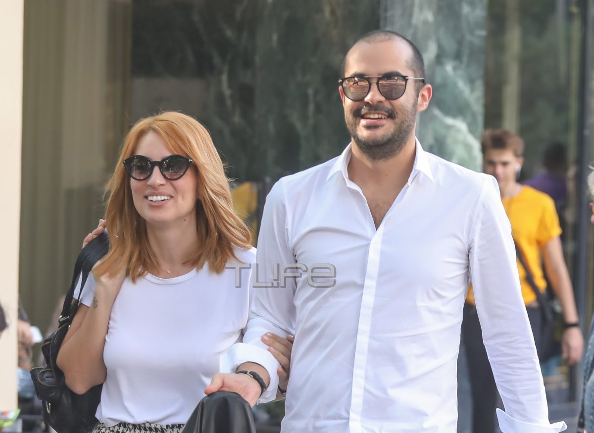 Μαρία Ηλιάκη – Στέλιος Μανουσάκης: Ερωτευμένοι σε πρωινή βόλτα τους στο Κολωνάκι [pics]