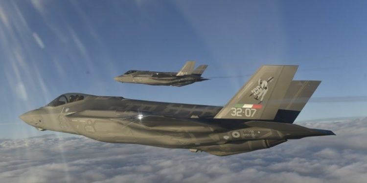 Τα ιταλικά F-35 σύντομα θα βρεθούν στον αέρα αντιμέτωπα με ρωσικά μαχητικά!