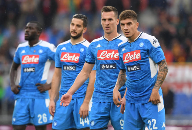 Serie A: Επιστρέφουν στις προπονήσεις Νάπολι και Σασουόλο