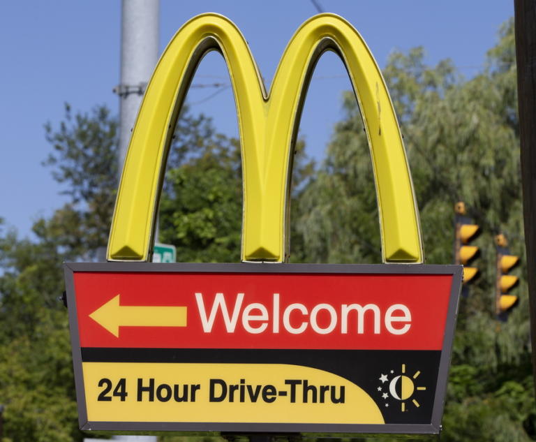 Τα McDonald’s τελείωσαν τον διευθύνοντα σύμβουλό τους!