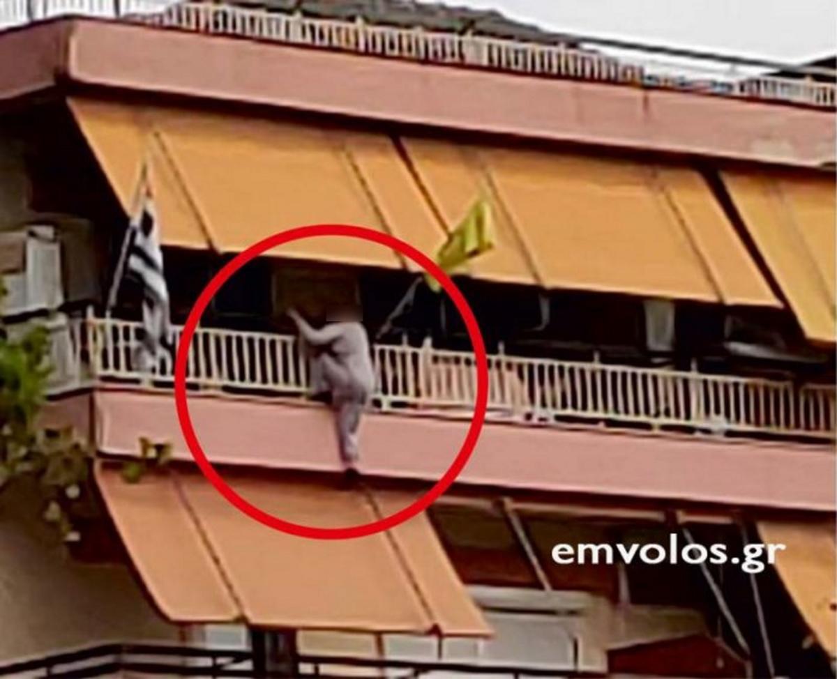 Ημαθία: Εικόνες που κόβουν την ανάσα – Γυναίκα βρέθηκε να κρέμεται από το μπαλκόνι του σπιτιού της – video