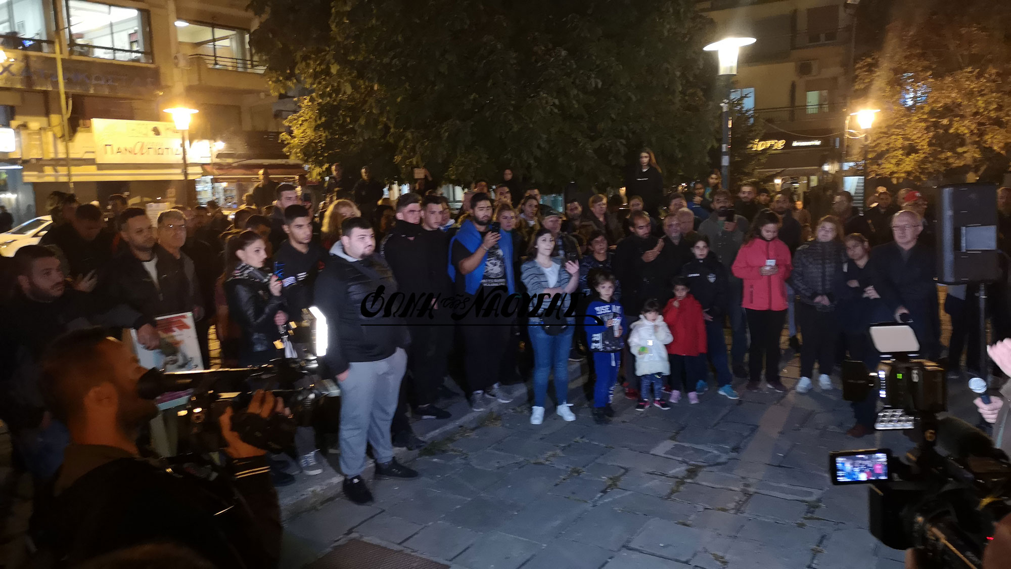 Νάουσα: Ξανά στους δρόμους για το προσφυγικό – Εγκαταστάθηκαν σε ξενοδοχεία 193 μετανάστες – video