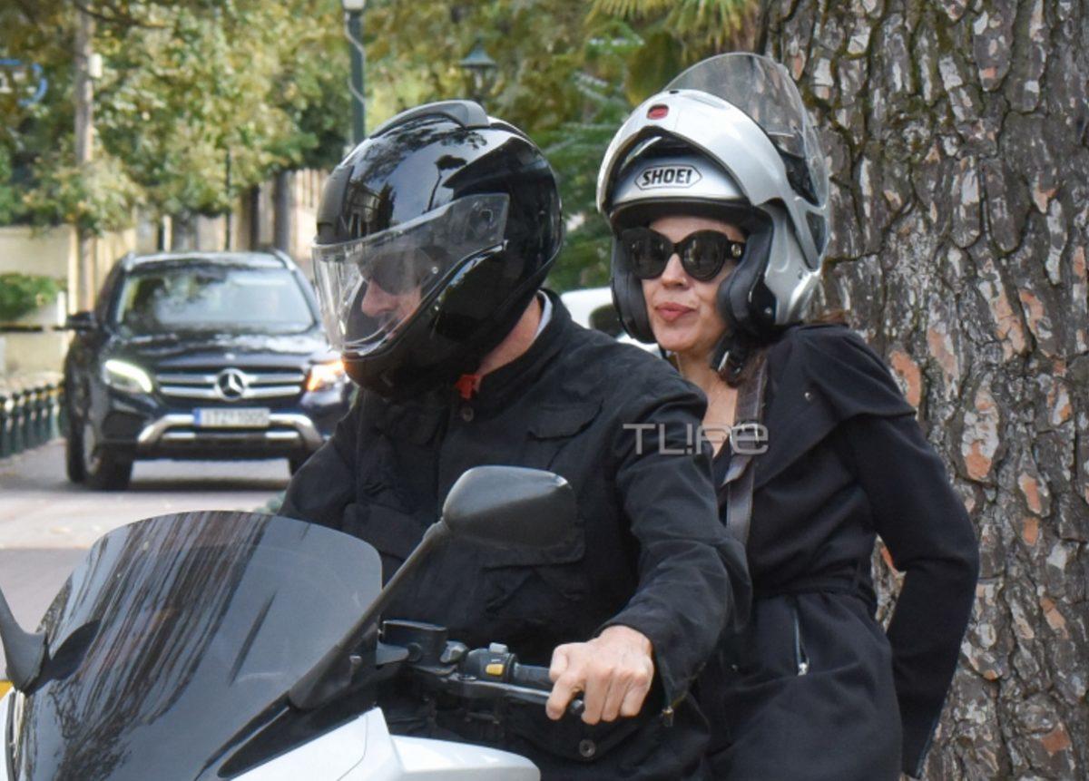 Ναταλία Δραγούμη – Έντι Ρόμπερτς: Βόλτα με τη μηχανή στην Κηφισιά! [pics]