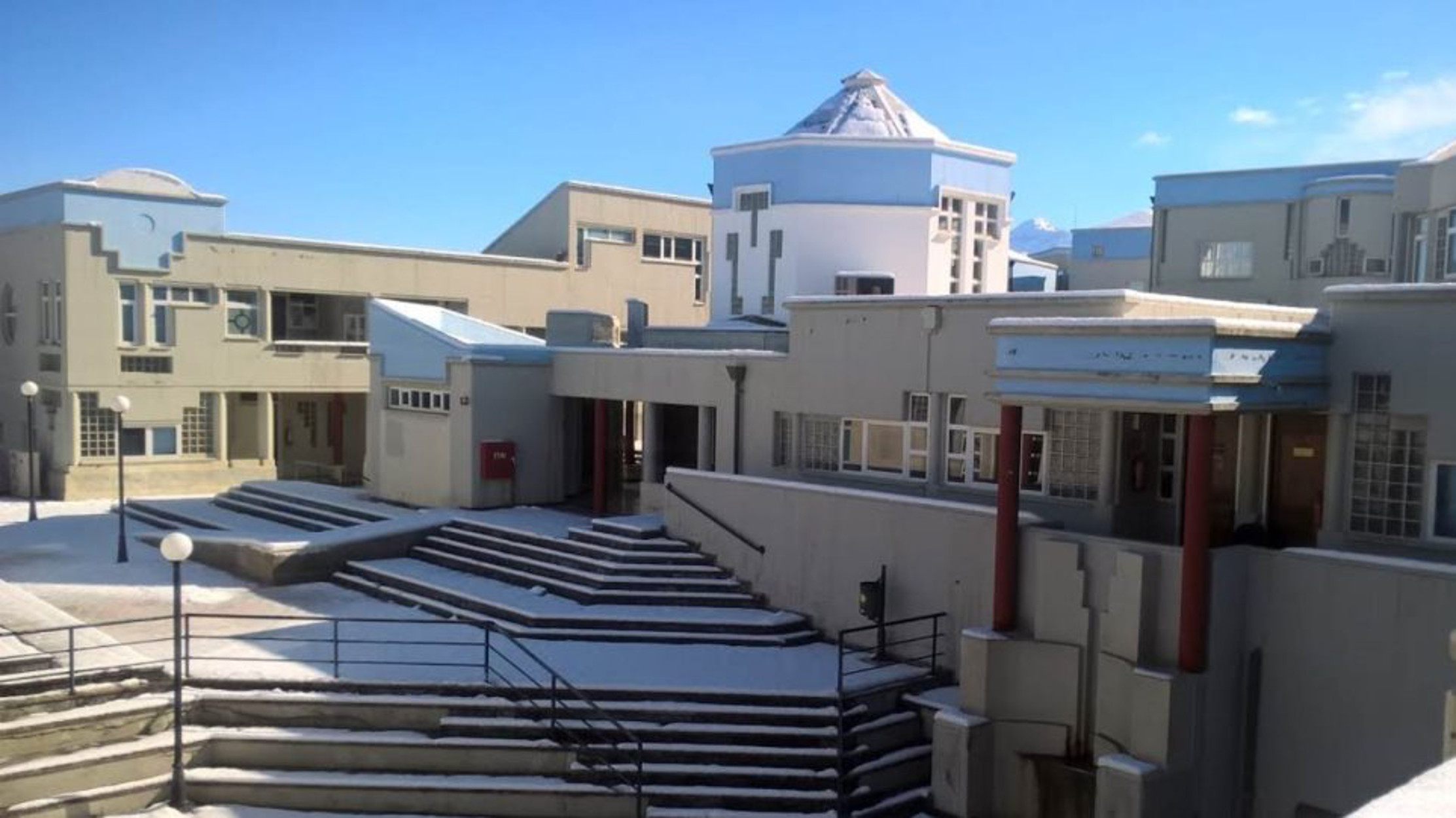 Εισβολή αναρχικών στο Πανεπιστήμιο Κρήτης καταγγέλλει η ΔΑΠ