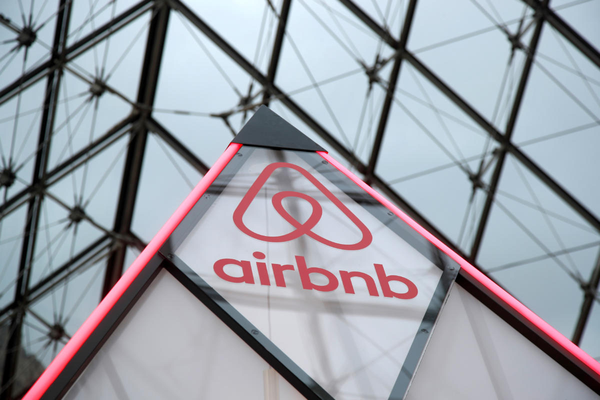Η Airbnb απαγορεύει τα πάρτι λόγω κορονοϊού