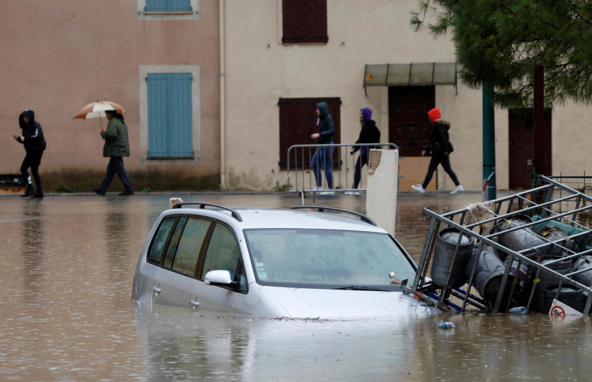 Δύο νεκροί από τις σαρωτικές πλημμύρες στη νοτιοανατολική Γαλλία – Video