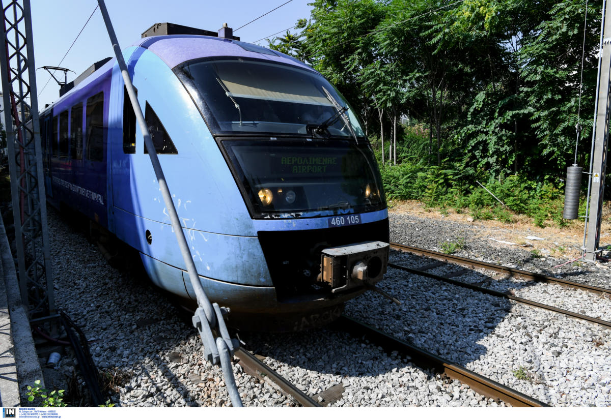 ΤΡΑΙΝΟΣΕ: Σύγκρουση τρένων στον σταθμό του Ρέντη