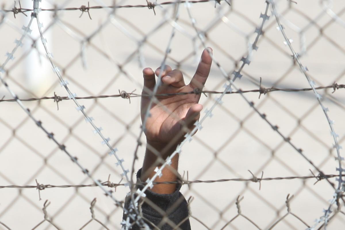 Προσφυγικό: 17 οργανώσεις ζητούν ” ολοκληρωμένες λύσεις, με γνώμονα τα ανθρώπινα δικαιώματα”