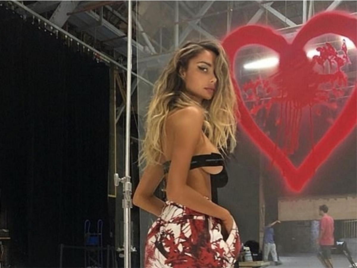 Οι φωτογραφίες της Sahara Ray λιώνουν ακόμα και πάγο!