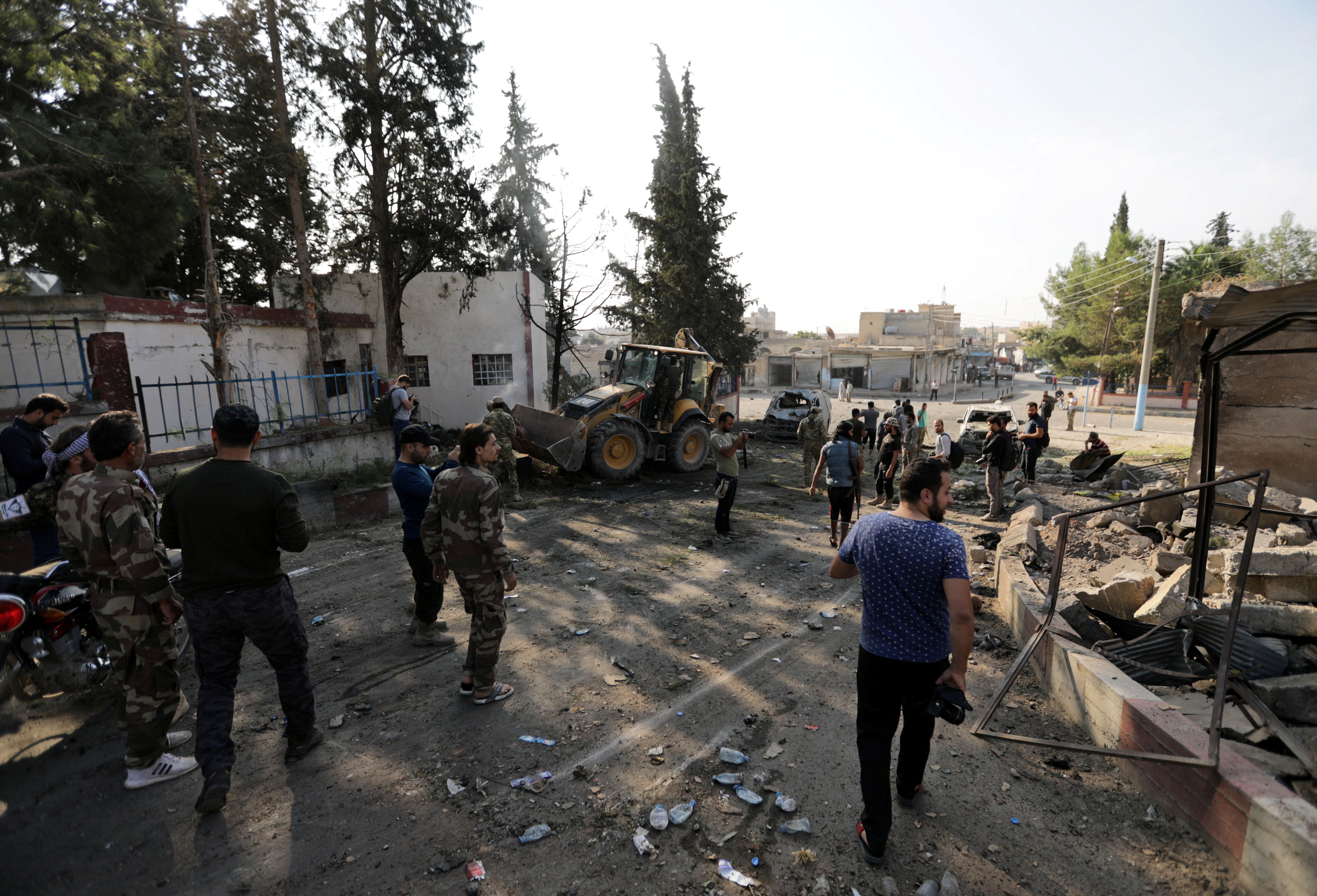 Μακελειό στη Συρία! Οκτώ άμαχοι νεκροί από έκρηξη παγιδευμένου οχήματος