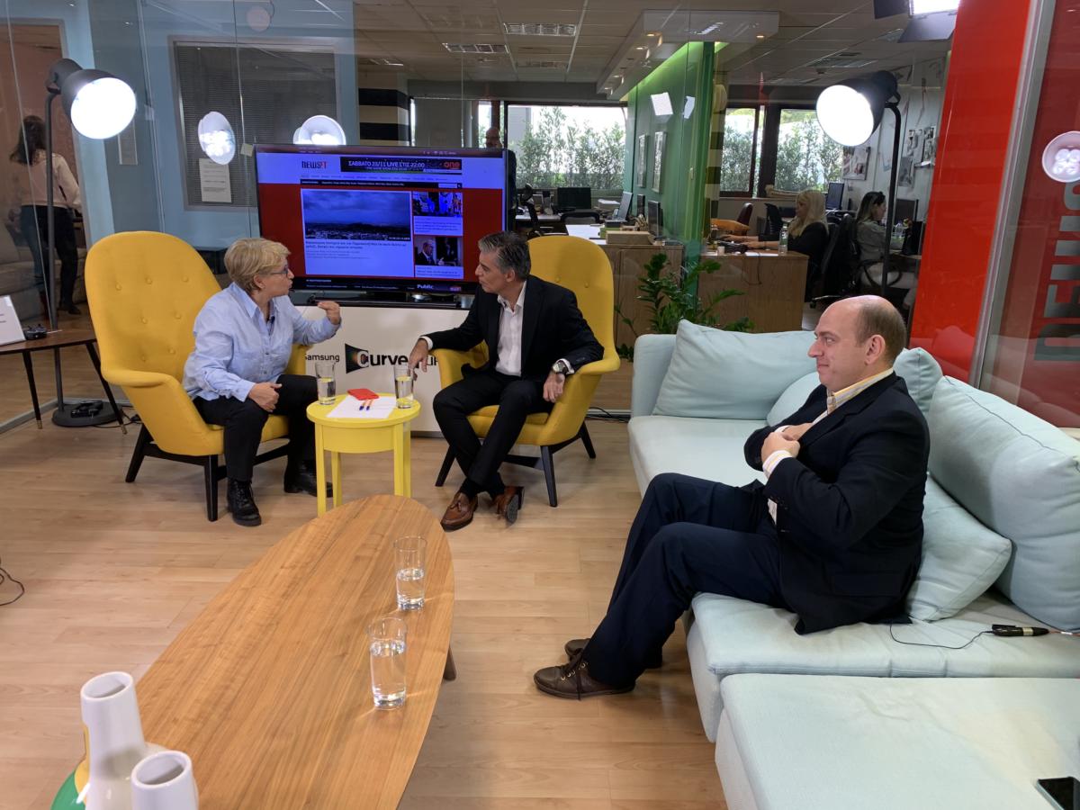 Newsit – Σύσκεψη: Τελεσίγραφα, γκρίνιες και… απουσίες