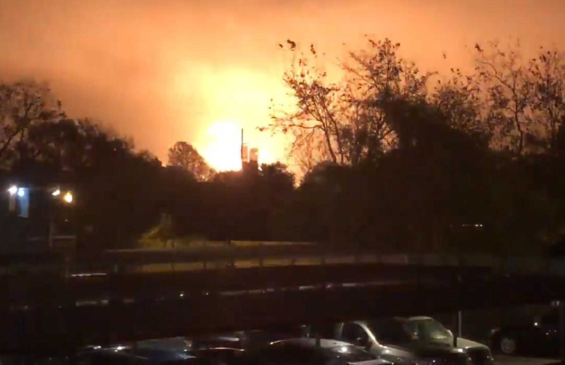 Τέξας: Έκρηξη σε εργοστάσιο χημικών [video]