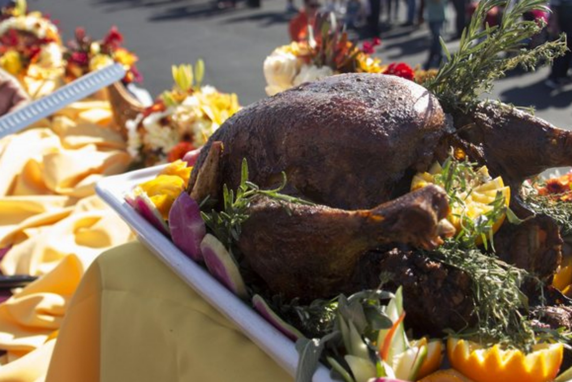 Thanksgiving Charity Gala Dinner στο Divani Caravel Hotel!