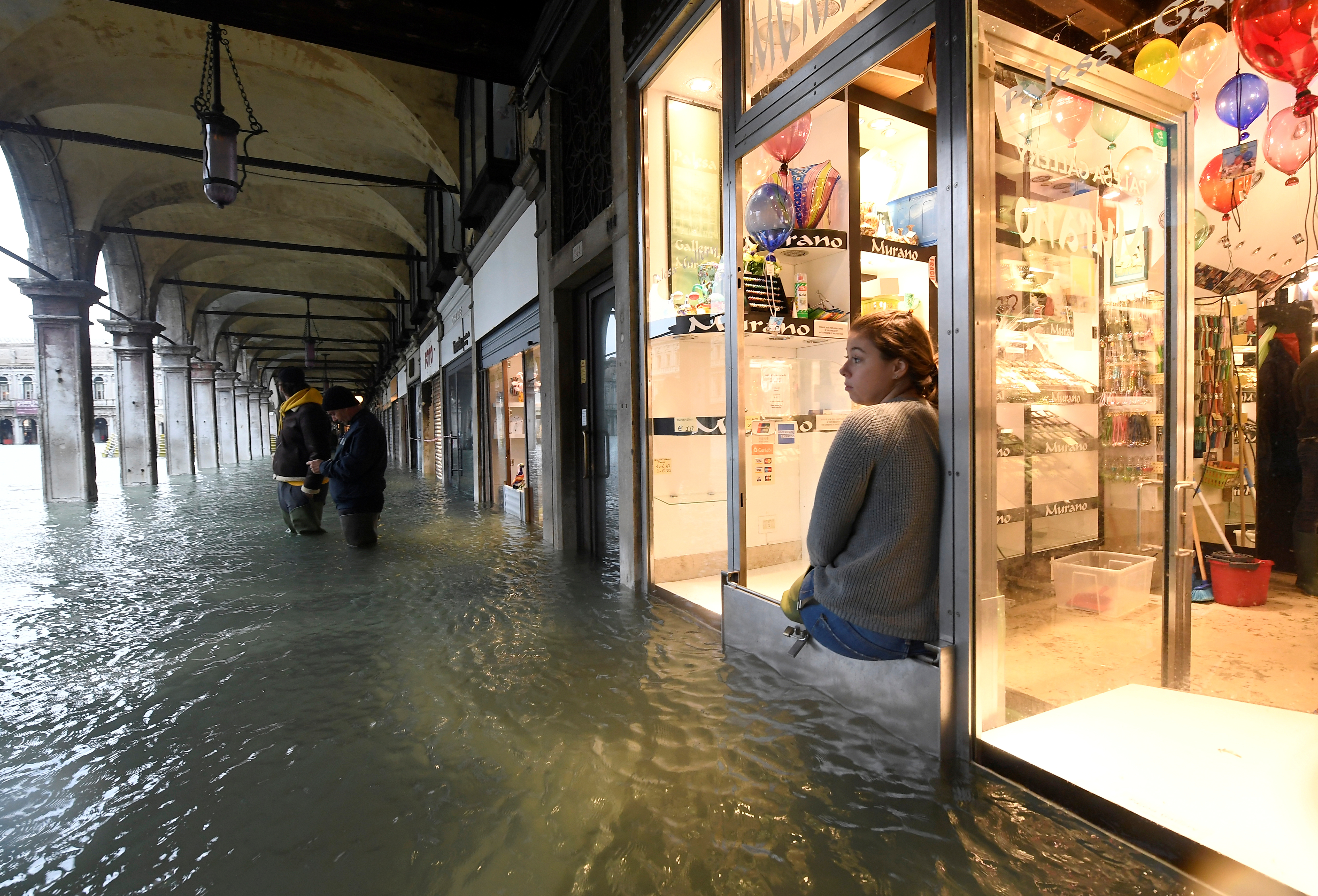 Βενετία: Έκλεισε πάλι η πλατεία του Αγίου Μάρκου! Νέα πλημμύρα!