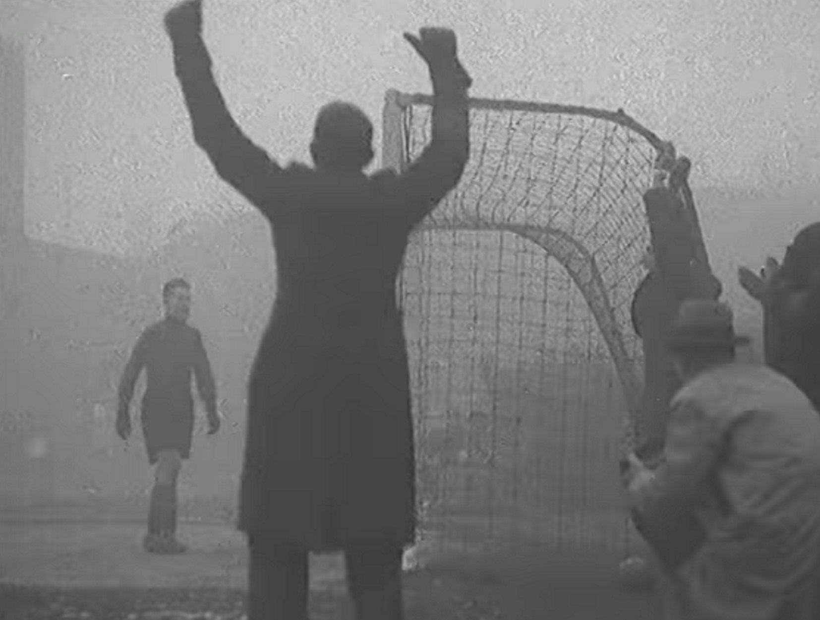 Χριστούγεννα 1937: Ο τερματοφύλακας που… περίμενε στην ομίχλη!