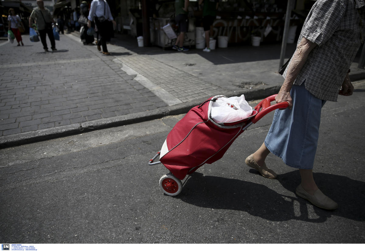 ΕΛΣΤΑΤ: 16,8% η ανεργία τον Σεπτέμβριο