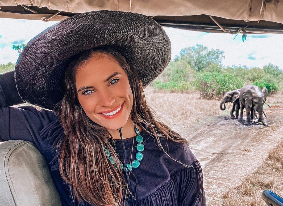 Χριστίνα Μπόμπα: Αποκαλύπτει μέσα από φωτογραφίες τις αγαπημένες της στιγμές του 2019!