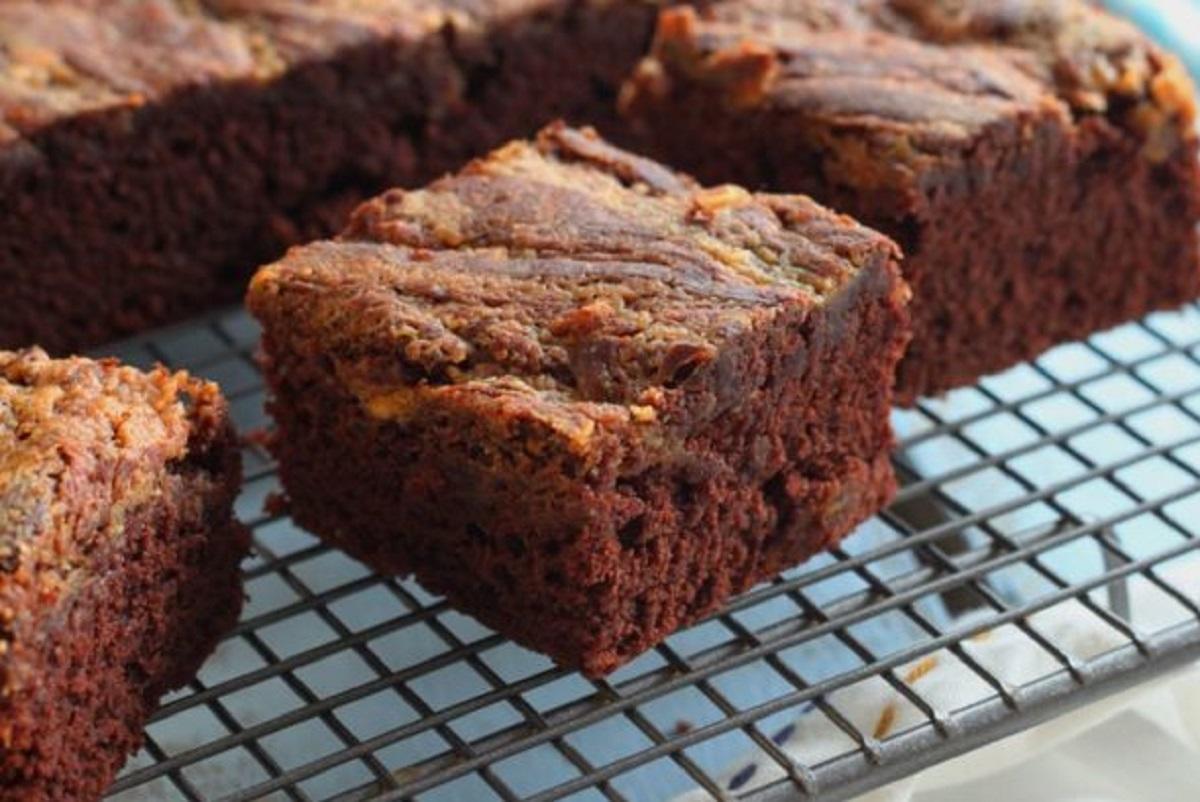 Εκρηκτικό brownie με φυστικοβούτυρο!