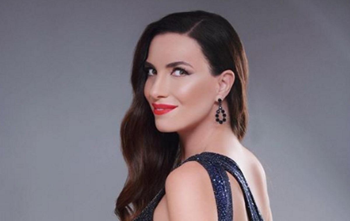 «Δεν ήμουν ποτέ ντίβα! Ο κόσμος παλαιότερα με θεωρούσε απόμακρη και απρόσιτη»