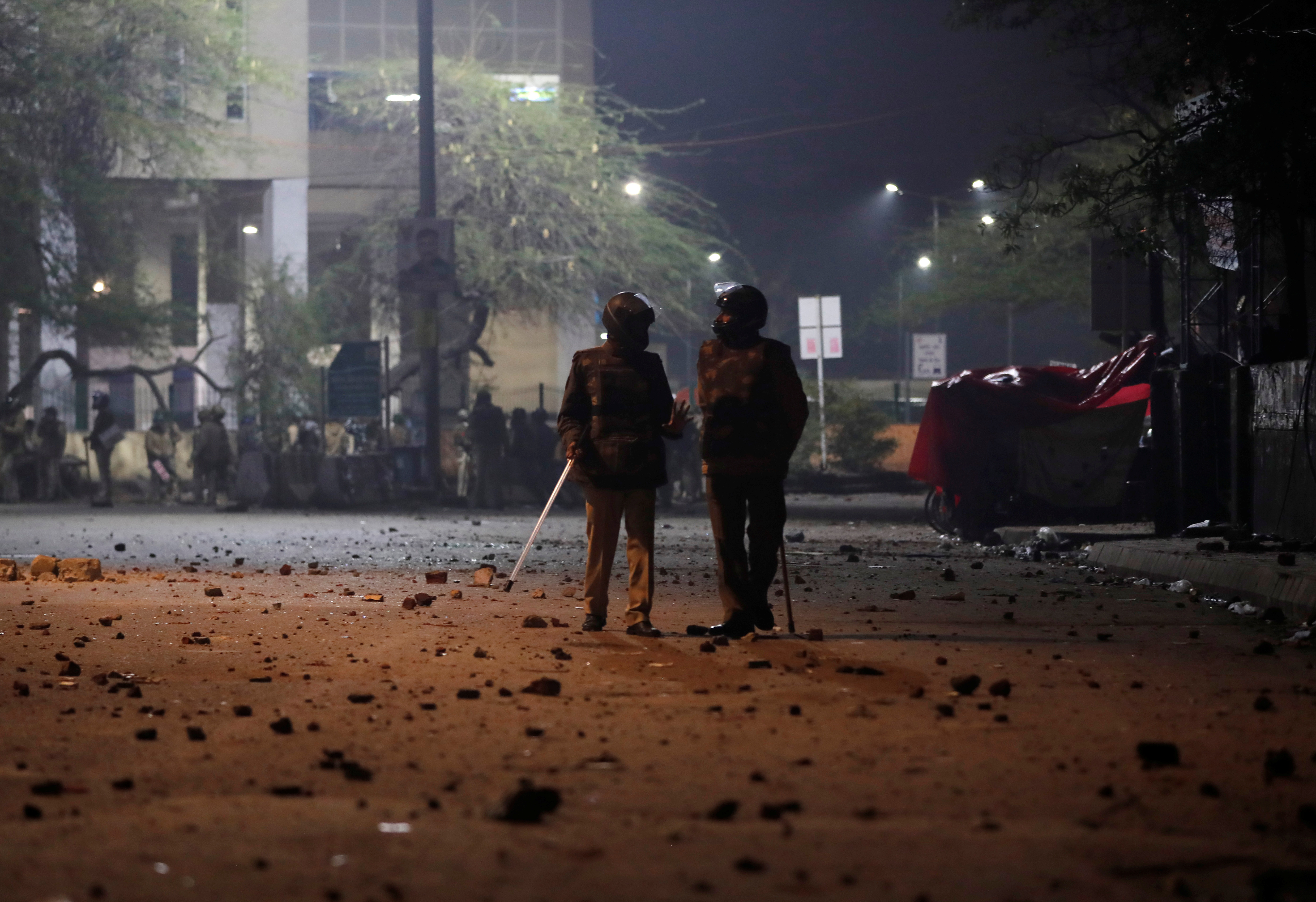 Ινδία: Έξι νεκροί στις διαδηλώσεις [pics]