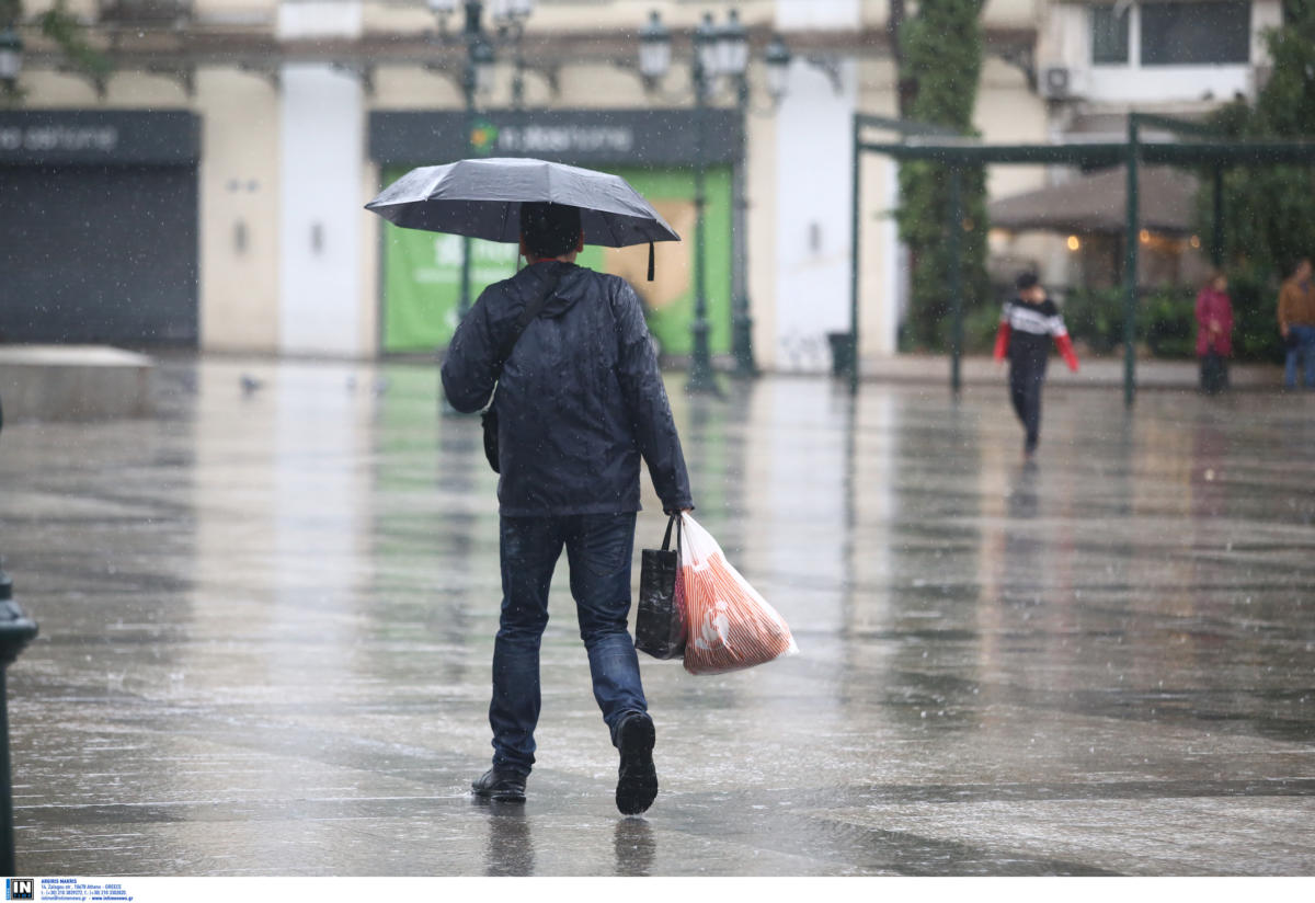 Καιρός σήμερα: Απαραίτητη η ομπρέλα! Βροχές και παγετός