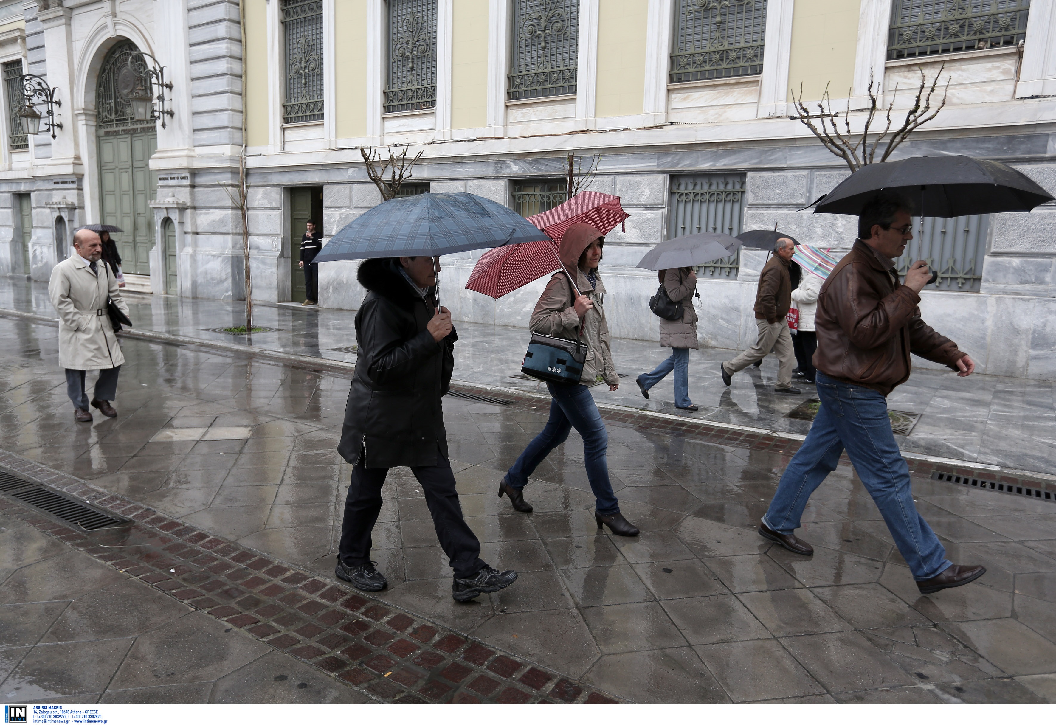 Καιρός αύριο: Ψυχρή εισβολή με βροχές, καταιγίδες και θυελλώδεις ανέμους