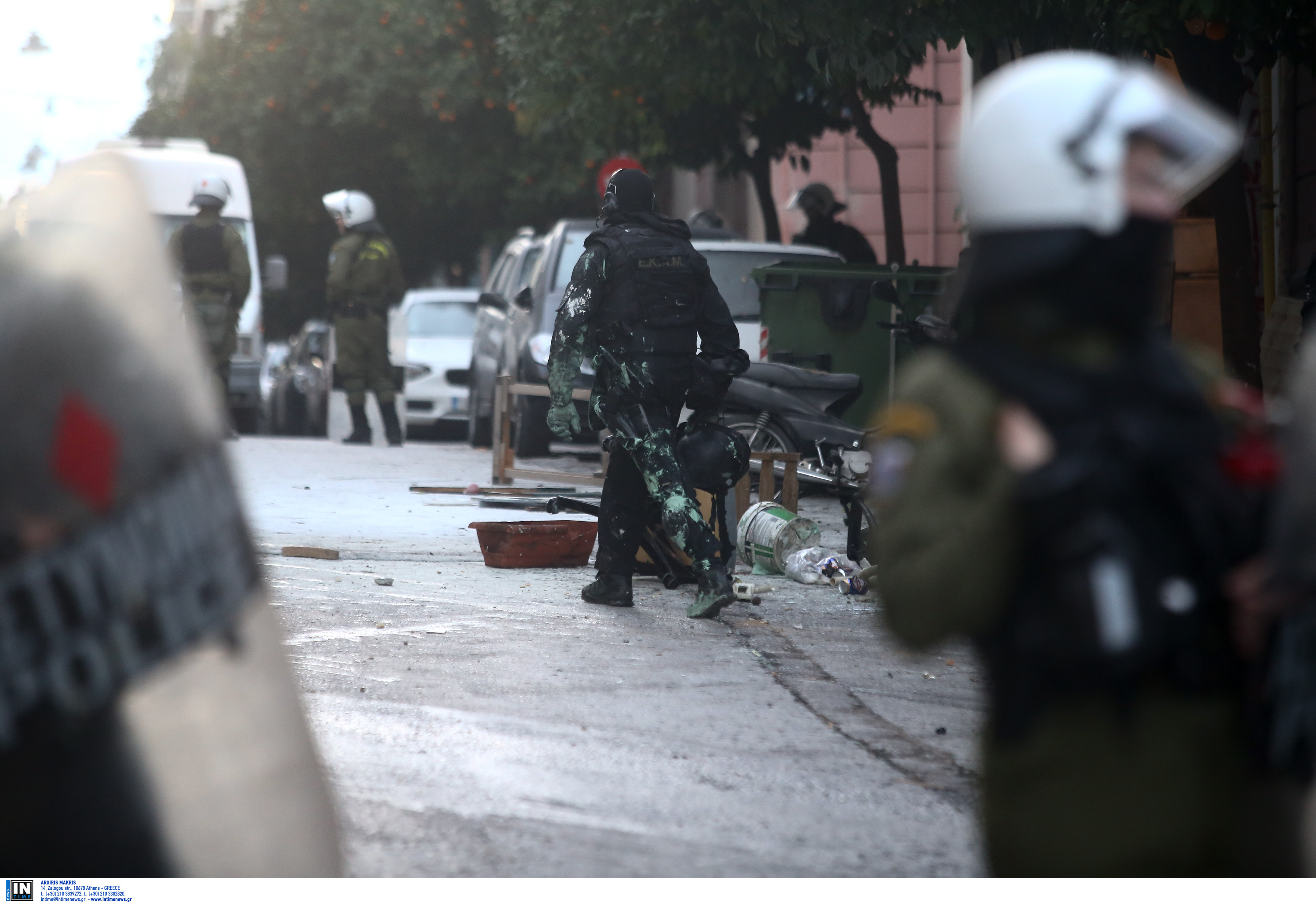 ΣΥΡΙΖΑ: Ή οι αστυνομικοί υπακούν εντολές του ή ο Χρυσοχοΐδης παρέδωσε την ασφάλεια σε Χρυσαυγίτες