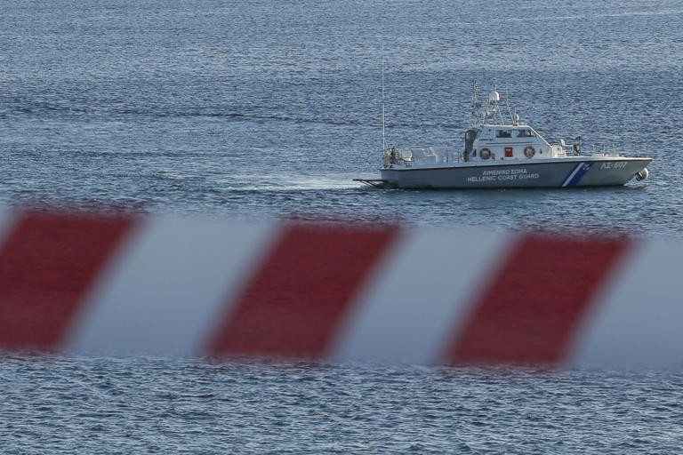 Ακυβέρνητο φορτηγό πλοίο πλέει κοντά στη Ρόδο