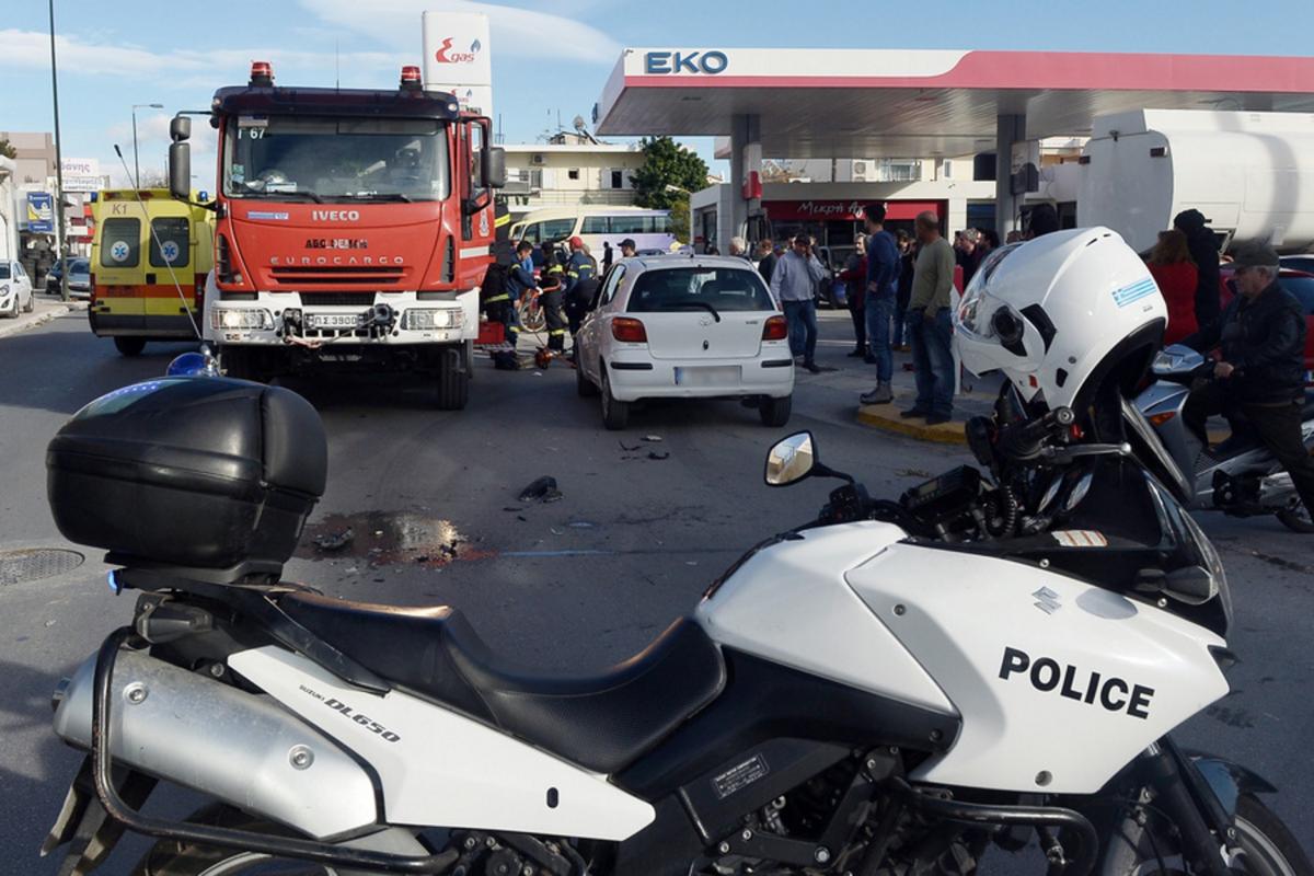 Αγρίνιο: Τραγωδία για έναν νεαρό μοτοσικλετιστή στην άσφαλτο