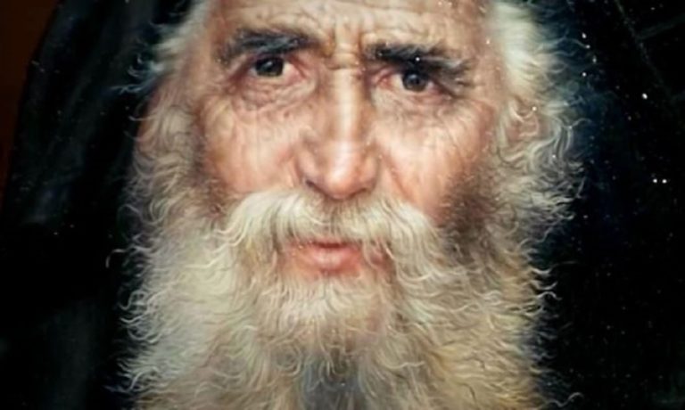 Η απίστευτη προφητεία του Γέροντα  Παΐσιου για τον τέως Βασιλιά Κωνσταντίνο