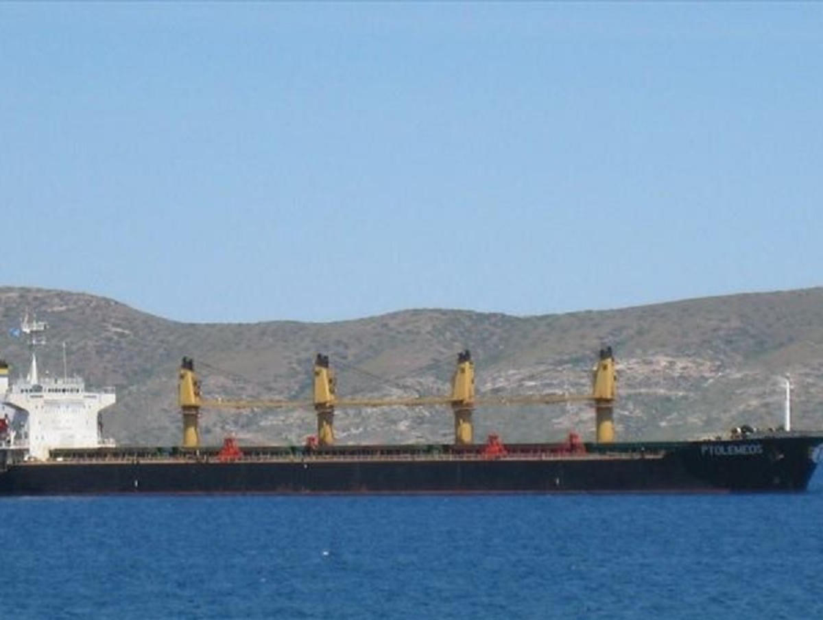 Τζιμπουτί: Συγκλονίζει ο Έλληνας μηχανικός του πλοίου, που κρατείται όμηρος [Video]