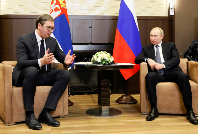 Η Σερβία συμφώνησε με τον Πούτιν για τριετές συμβόλαιο φυσικού αερίου